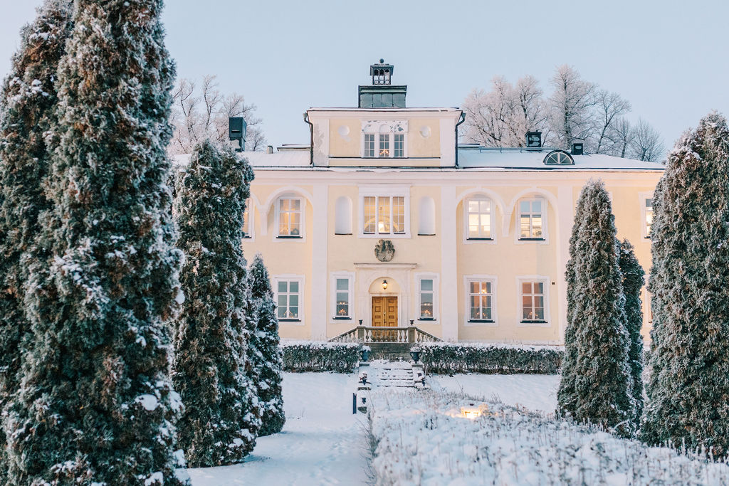 Haga Slott i vinterskrud